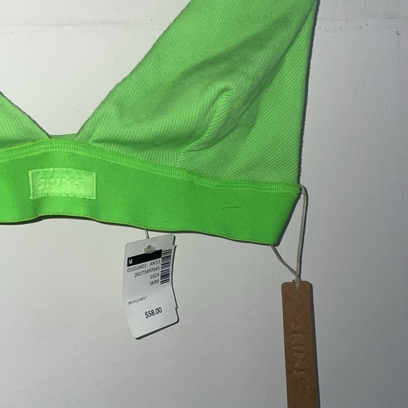 Neon green Skims bra - Picture 3 of 7